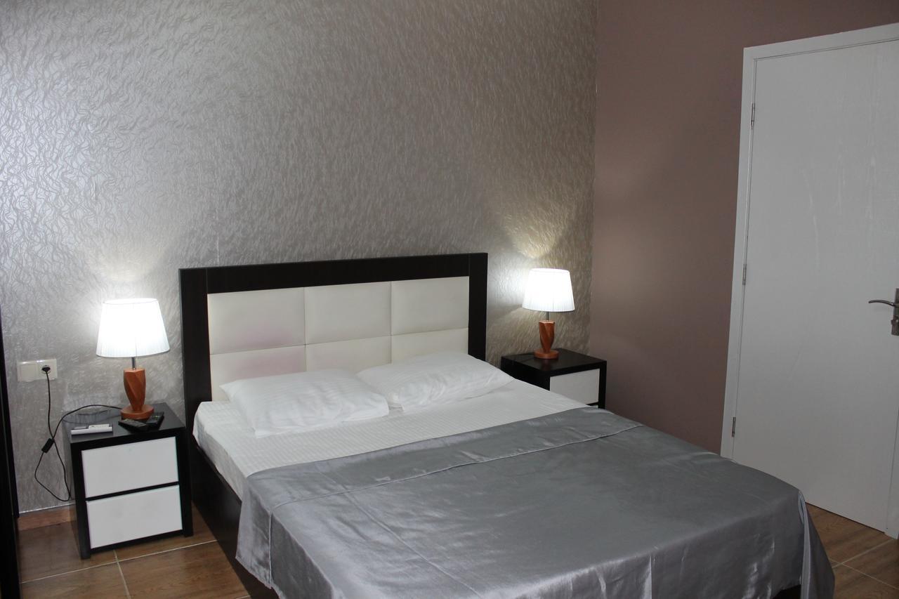 Seazone Hotel Sjekhvetili Eksteriør bilde