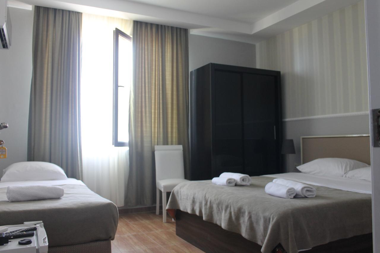 Seazone Hotel Sjekhvetili Eksteriør bilde