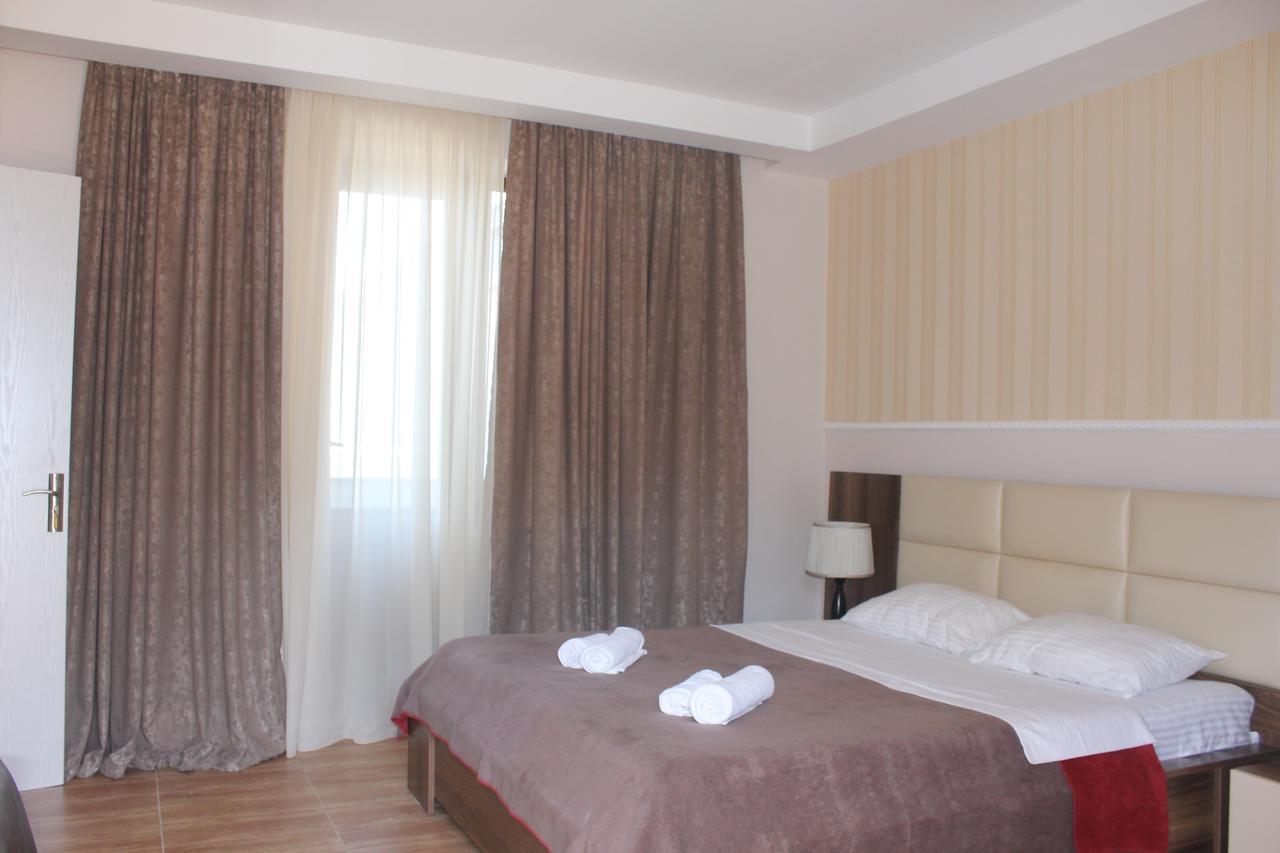 Seazone Hotel Sjekhvetili Eksteriør bilde